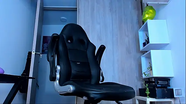 Ricardo 1998 online show from 28, 2, 2025