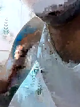 Snapshot of 8inch_monster chatting on 5, 3, 2025 8inch monster online show from 5, 3, 2025