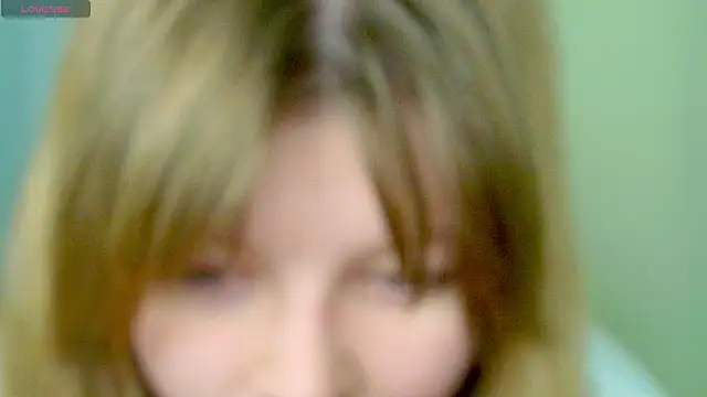 Snapshot of Vivian_cutie chatting on 11, 1, 2025 Vivian cutie online show from 11, 1, 2025