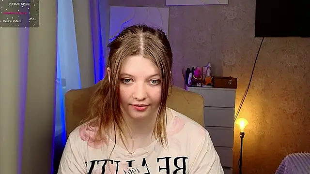 Vivian cutie online show from 26, 3, 2026