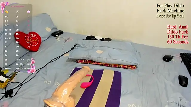 Snapshot of dilmi-umesha chatting on 8, 3, 2025 dilmi-umesha online show from 8, 3, 2025