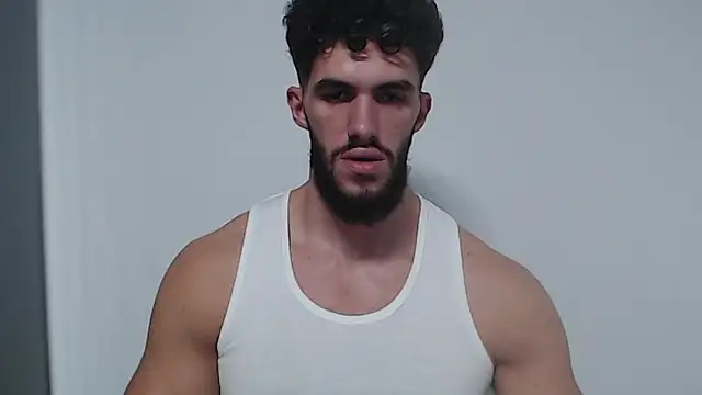 Snapshot of hiddenf chatting on 27, 9, 2025 hiddenf online show from 27, 9, 2025