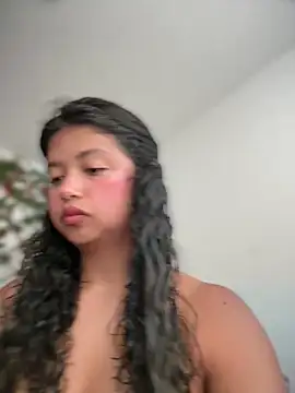 Peach Girll online show from 30, 6, 2026