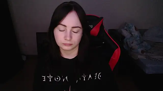 Laralianna online show from 18, 12, 2025