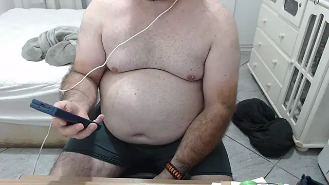 MysterBearMG online show from 3, 10, 2025