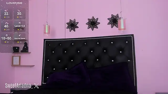 Sweet Ariadna  online show from 9, 2, 2025