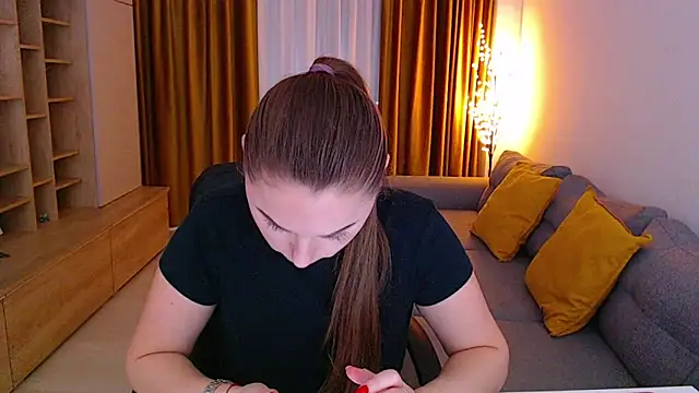  Mia Adams online show from 31, 3, 2026