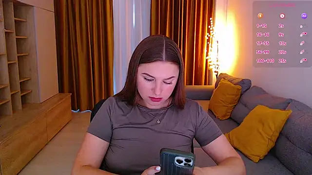  Mia Adams online show from 3, 6, 2026
