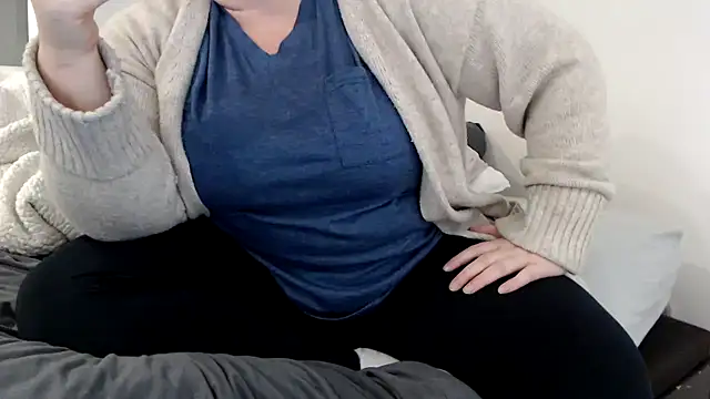 sweeti Em online show from 8, 2, 2026