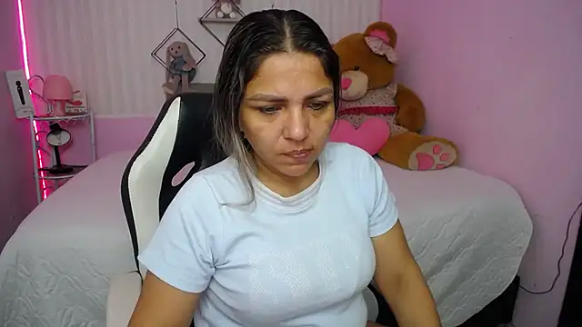 cum bigass online show from 16, 2, 2026