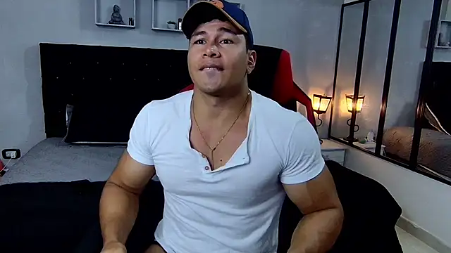 tyler hank01 online show from 26, 1, 2025