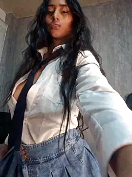 Valentinne z online show from 22, 2, 2025