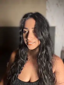 Valentinne z online show from 21, 4, 2026