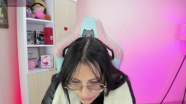 Kyomi chang online show from 5, 2, 2025