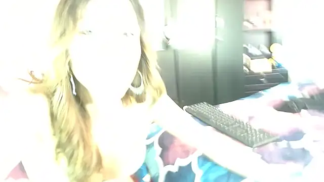 aleera starxx982 online show from 7, 11, 2025