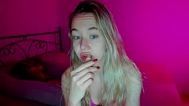 SexyCocobutt online show from 9, 1, 2025