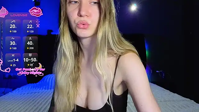 SexyCocobutt online show from 1, 2, 2026