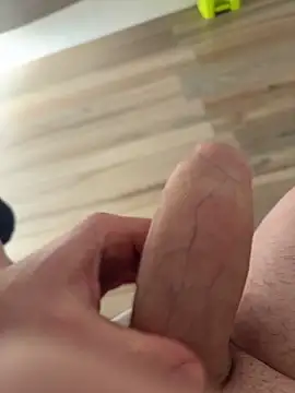 MagicKenzo99 online show from 5, 2, 2026