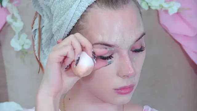 GentleRossi online show from 13, 9, 2025