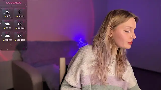 Chanel Gill online show from 26, 2, 2025