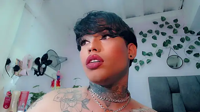 Snapshot of little_star_porn chatting on 8, 12, 2024 little star porn online show from 8, 12, 2024