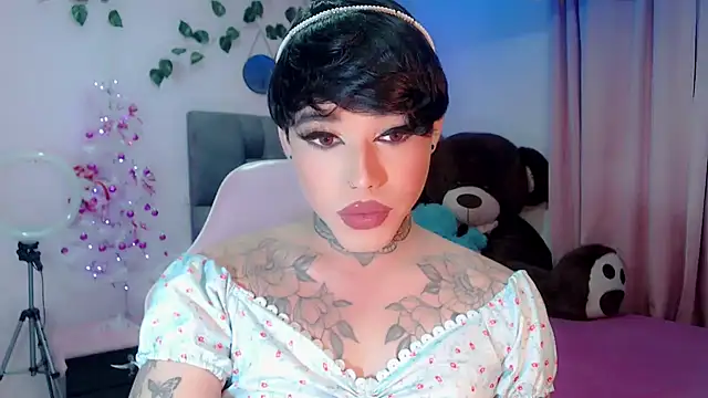 Snapshot of little_star_porn chatting on 17, 12, 2024 little star porn online show from 17, 12, 2024