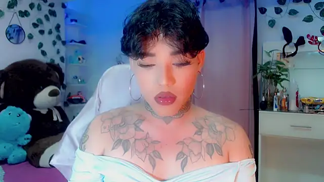 Snapshot of little_star_porn chatting on 29, 12, 2024 little star porn online show from 29, 12, 2024