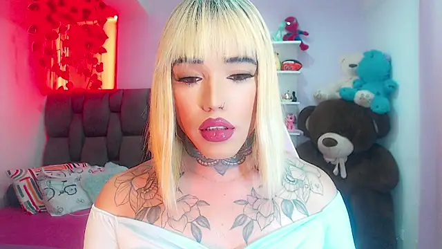 Snapshot of little_star_porn chatting on 20, 1, 2025 little star porn online show from 20, 1, 2025