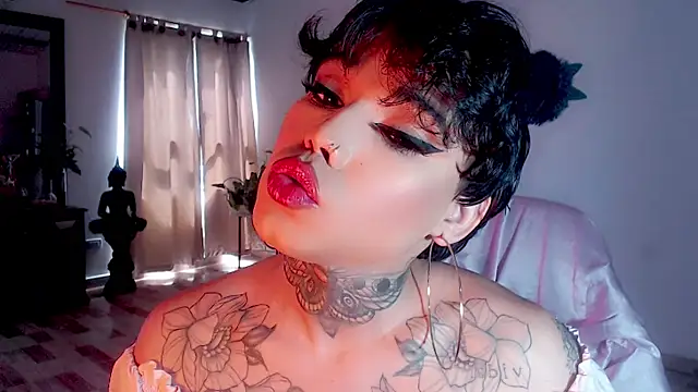 Snapshot of little_star_porn chatting on 22, 2, 2025 little star porn online show from 22, 2, 2025