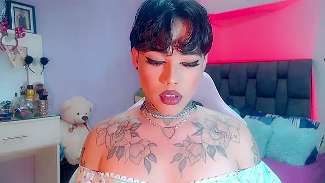 Snapshot of little_star_porn chatting on 4, 3, 2025 little star porn online show from 4, 3, 2025