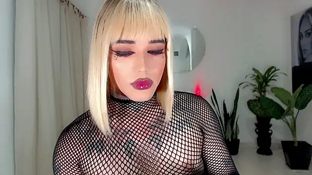 Snapshot of little_star_porn chatting on 18, 10, 2025 little star porn online show from 18, 10, 2025