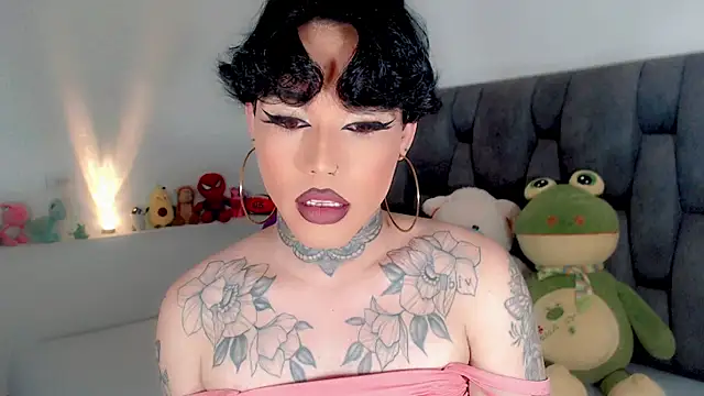 Snapshot of little_star_porn chatting on 8, 11, 2025 little star porn online show from 8, 11, 2025