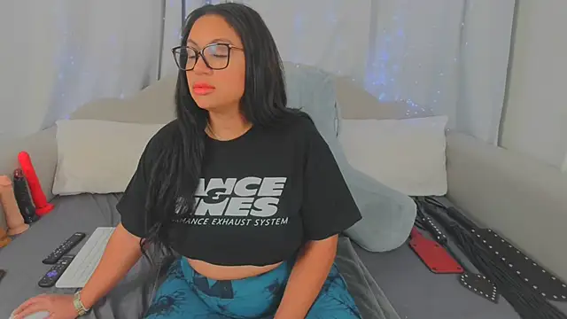 MeghanXO online show from 13, 12, 2025