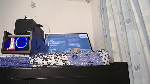 Snapshot of eolicasex chatting on 13, 2, 2025 eolicasex online show from 13, 2, 2025