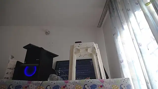 Snapshot of eolicasex chatting on 7, 10, 2025 eolicasex online show from 7, 10, 2025