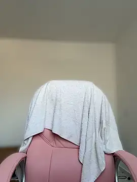 Snapshot of stormyy_ chatting on 2, 10, 2025 stormyy online show from 2, 10, 2025