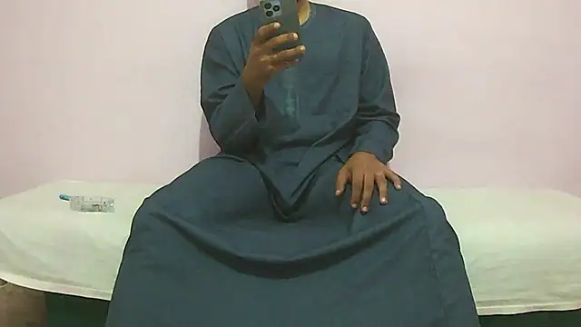 foxsanSs online show from 5, 10, 2025