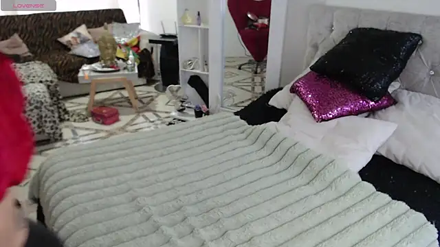 Myrnasexxx online show from 25, 4, 2026