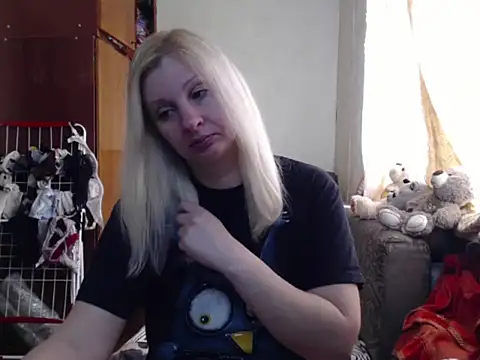 BustyBlond online show from 10, 3, 2025