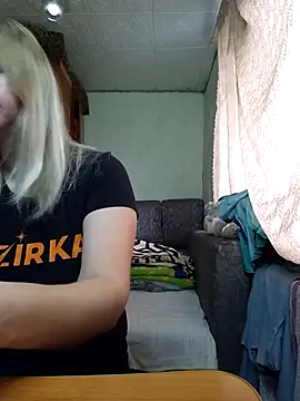 BustyBlond online show from 16, 11, 2025