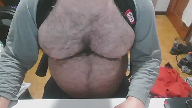 mikeyhotbear online show from 9, 1, 2025