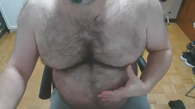 mikeyhotbear online show from 21, 11, 2025