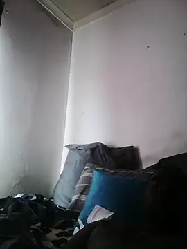 Snapshot of sobs1011 chatting on 6, 11, 2025 sobs1011 online show from 6, 11, 2025