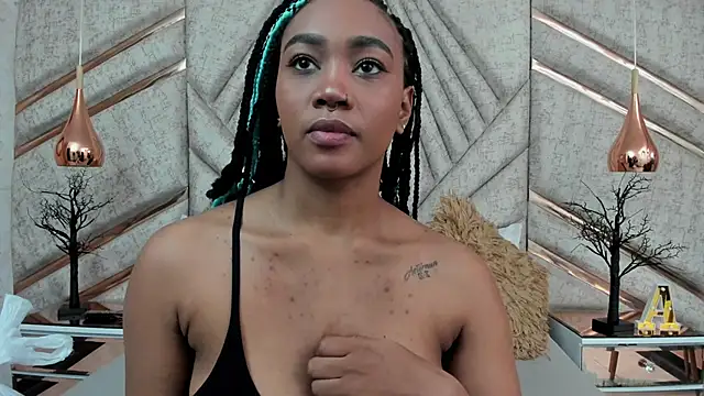 Snapshot of AgataRinaldi chatting on 4, 12, 2025 AgataRinaldi online show from 4, 12, 2025