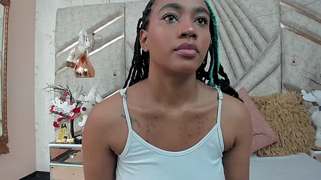 Snapshot of AgataRinaldi chatting on 17, 12, 2025 AgataRinaldi online show from 17, 12, 2025