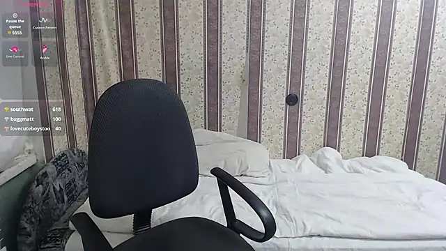 darienlarge online show from 9, 3, 2025