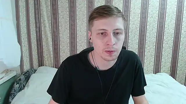 darienlarge online show from 15, 3, 2025