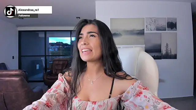 Alexandra ra online show from 23, 6, 2026