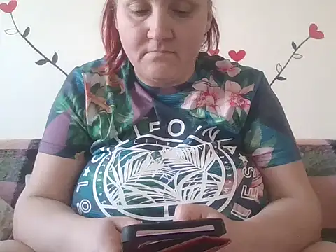 Snapshot of LaraXXX38 chatting on 9, 3, 2026 LaraXXX38 online show from 9, 3, 2026