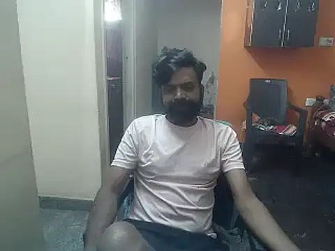 Snapshot of Indiaguy4u chatting on 9, 12, 2024 Indiaguy4u online show from 9, 12, 2024